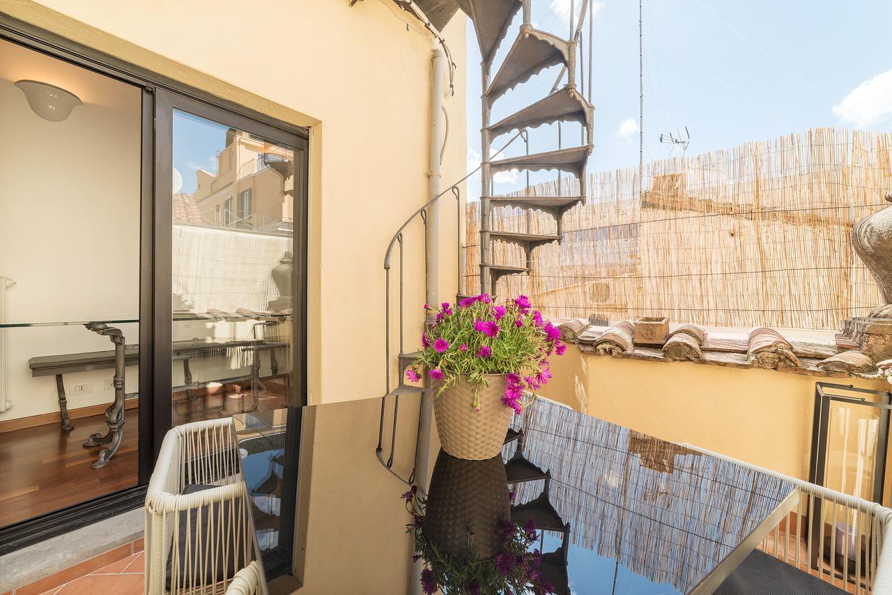 Cs Campo De'Fiori - Navona Amazing Terrace Apartment Рим Екстер'єр фото